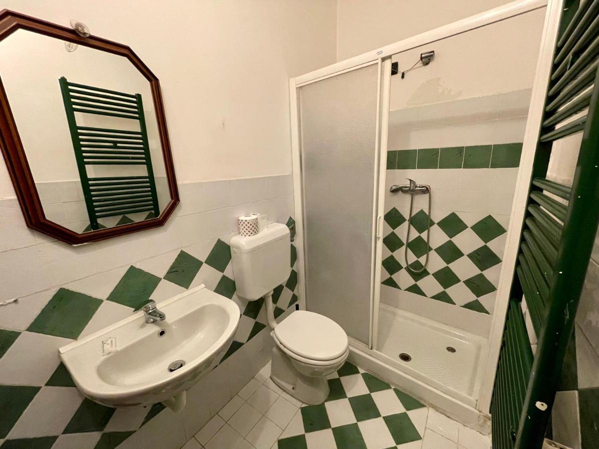 Ai Boteri Hostel Venesia Bagian luar foto