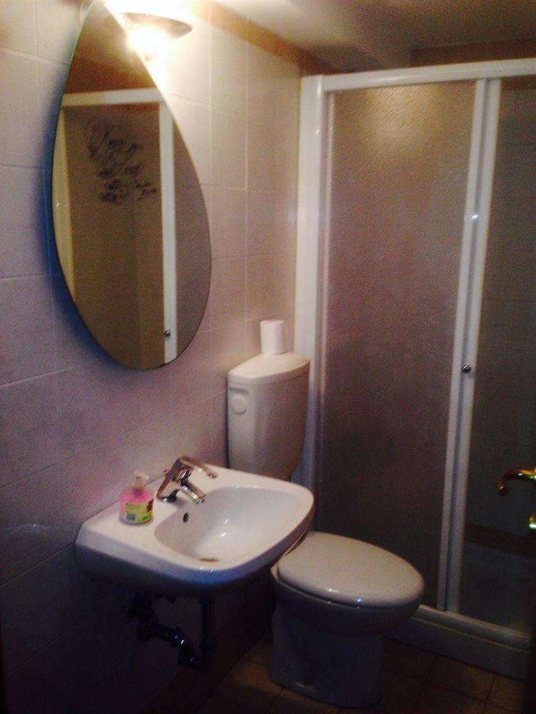 Ai Boteri Hostel Venesia Bagian luar foto